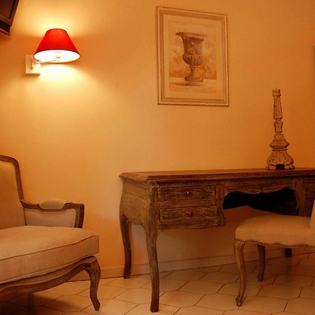 Hotel Les Mazets Des Roches 타라스콩 객실 사진