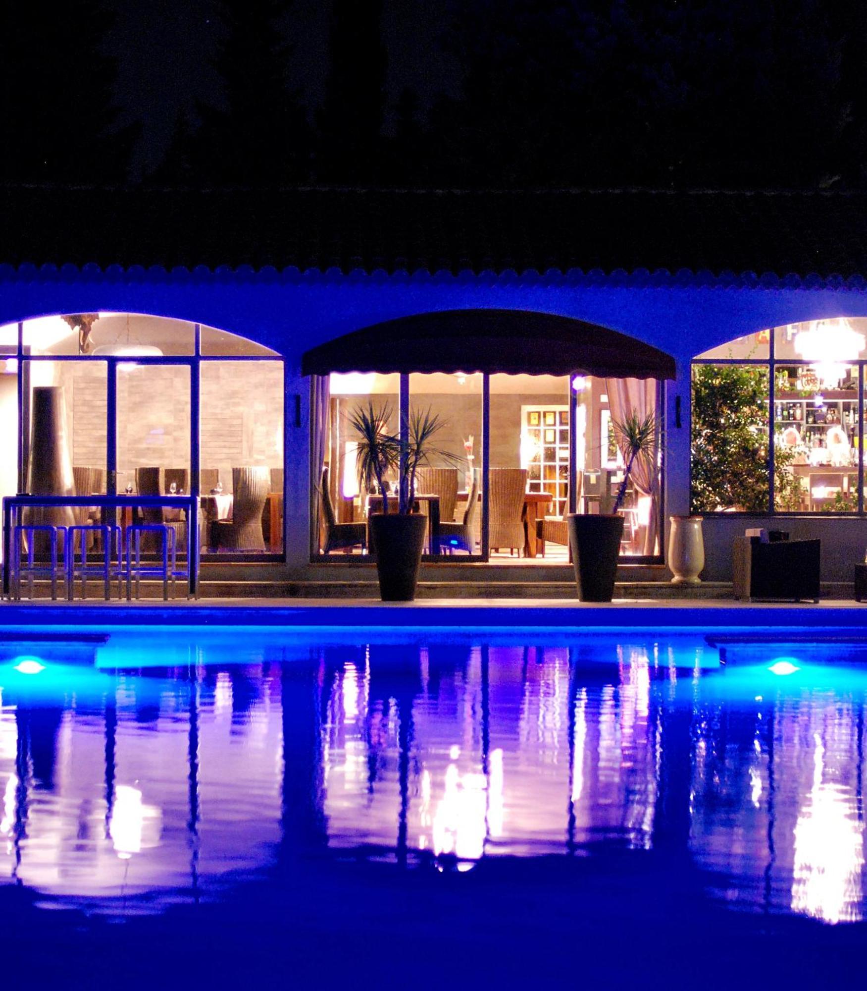 Hotel Les Mazets Des Roches 타라스콩 외부 사진