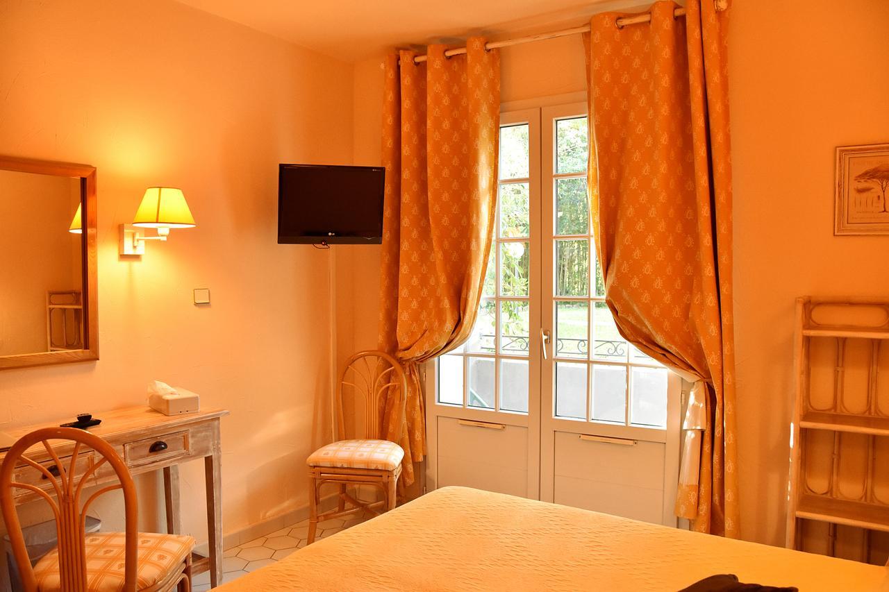 Hotel Les Mazets Des Roches 타라스콩 외부 사진