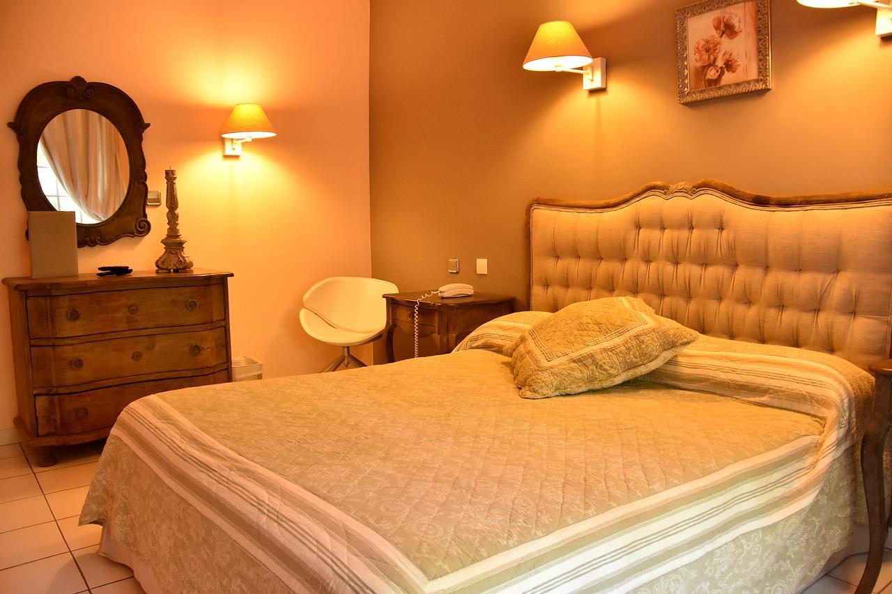 Hotel Les Mazets Des Roches 타라스콩 외부 사진