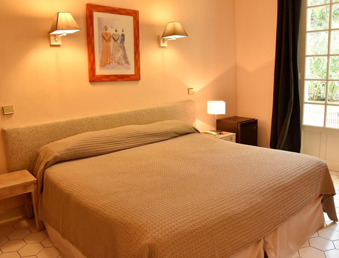Hotel Les Mazets Des Roches 타라스콩 외부 사진