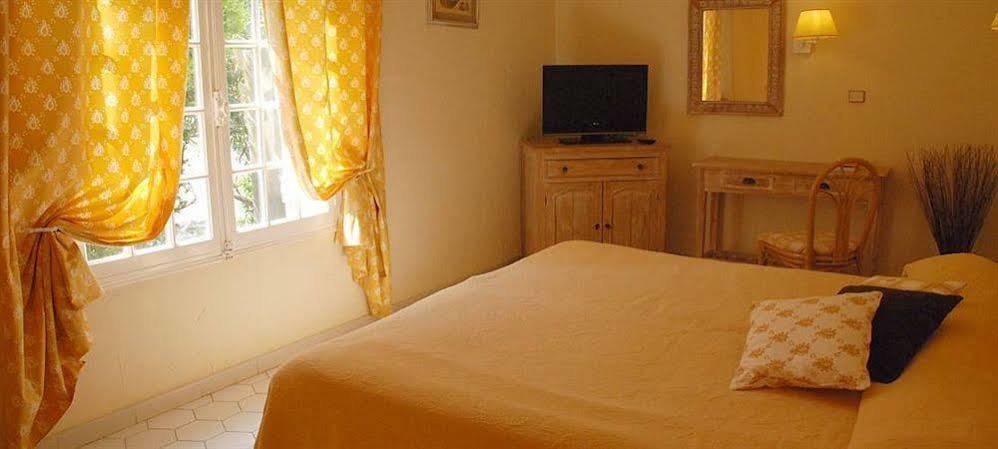 Hotel Les Mazets Des Roches 타라스콩 외부 사진